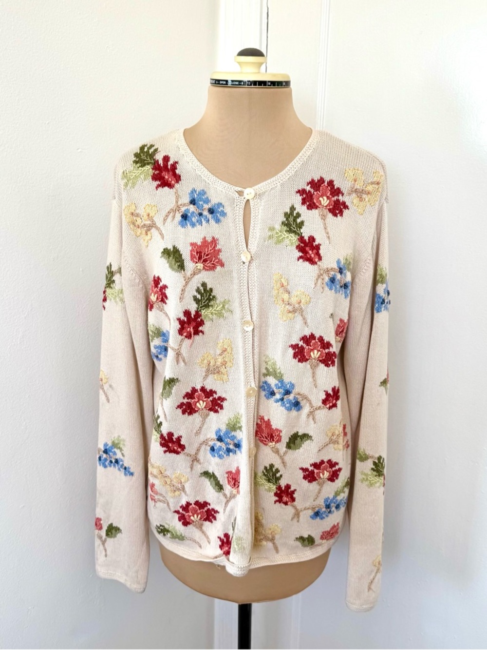 VTG 80s 90s Cottagecore Coquette Floral Embroidered Cardigan size M - Picture 16 of 16